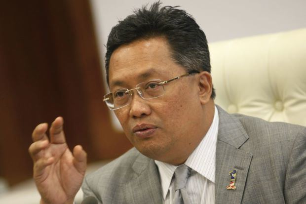 Abdul Rahman Dahlan Become Pakatan Harapan chairman or quit politics Rahman Dahlan
