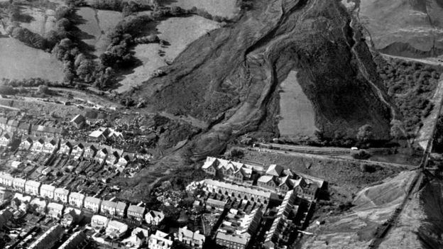 Aberfan disaster ichefbbcicouknews624cpsprodpb2310productio