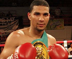 Abner Cotto Abner Cotto Goes For His 15th Straight Win Tha Boxing Voice Page