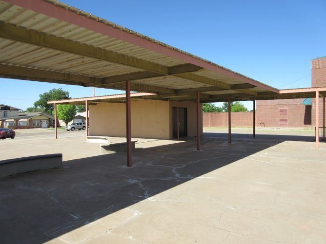 Abo Elementary School Abo Elementary School in Artesia New Mexico was built to double as