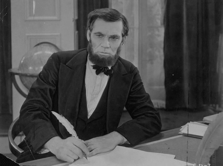 Abraham Lincoln (1930 film) Walter Huston in Abraham Lincoln 1930 Photos Stars whove