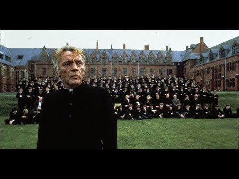 Absolution (1978 film) Absolution 1978 Richard Burton Catholic confession mystery YouTube