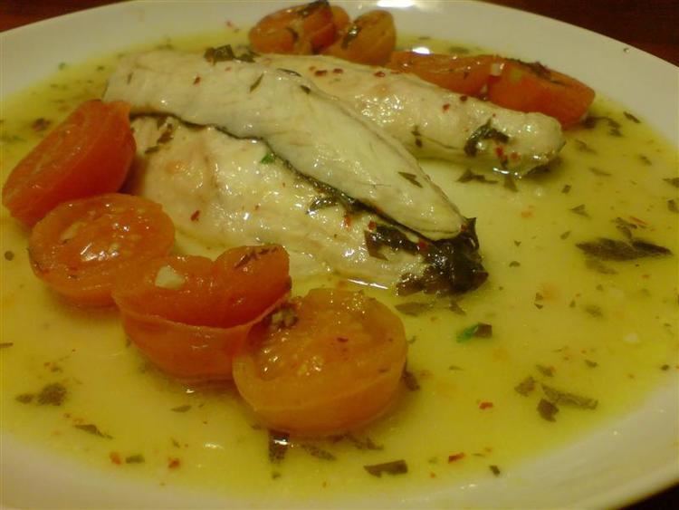 Acqua pazza (food) Sea bass in acqua pazza Culinaria Italia Italian Food and Cooking