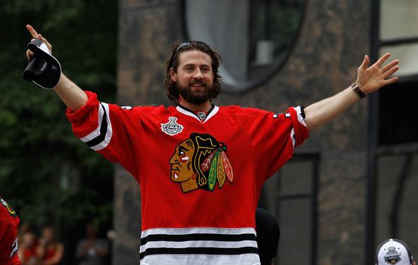 Adam Burish Adam Burish Photos Chicago Blackhawks Victory Parade