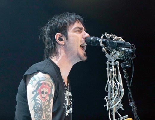 Adam Gontier Adam Gontier leaves Three Days Grace The Rock Riff