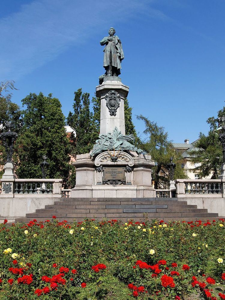 Adam Mickiewicz Monument, Warsaw