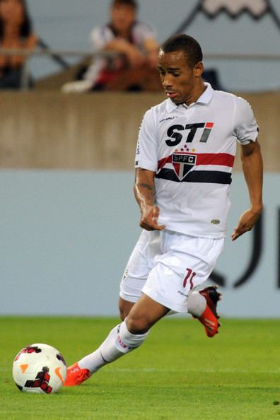 Ademilson Ademilson Photos Kashima Antlers v Sao Paulo FC Zimbio