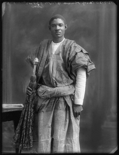 Adeniji Adele happy lagosian Sir AdenijiAdele II Oba of Lagos 18941964