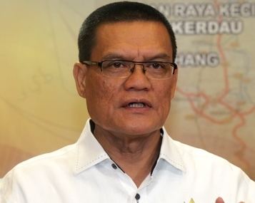 Adnan Yaakob Pahang MB confidentBN can sweep of all Pahang seats