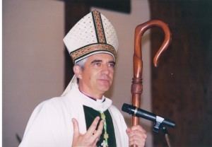 Adolfo Armando Uriona Mons Adolfo Uriona nuevo obispo de Ro Cuarto Fundacin Gottau