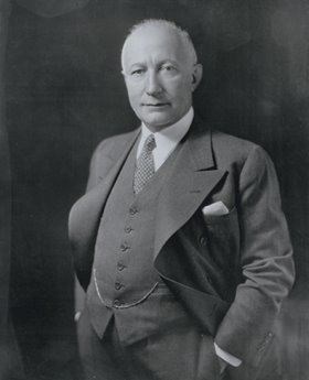 Adolph Zukor wwwmasonrytodaycomsearchsummariesimagessum51