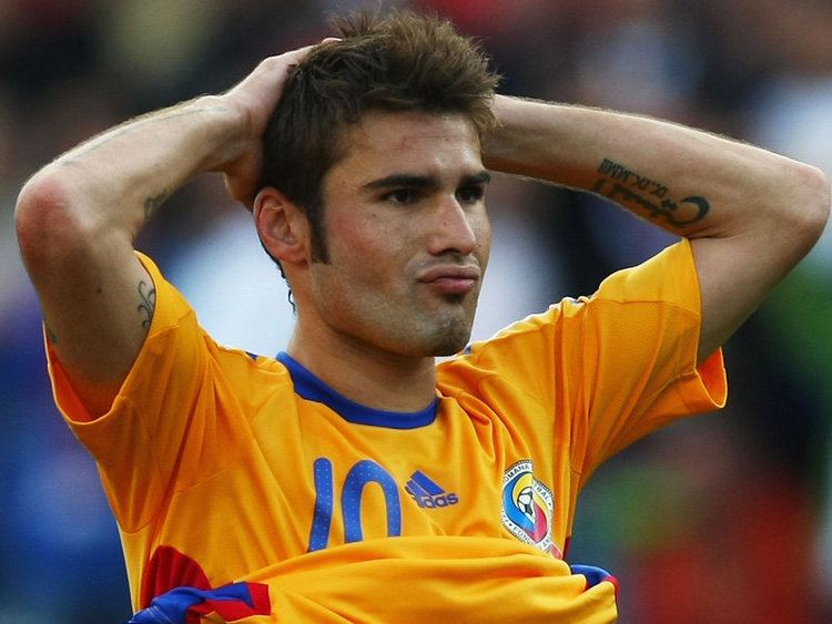 Adrian Mutu All about Sports Adrian Mutu Great Footballer