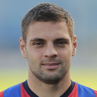 Adrian Popa (footballer, born 1988) imguefacomimgmlTPplayers12015324x32425005