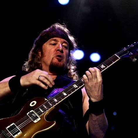 Adrian Smith Inside the Rock Era The 24 Guitarist of the Rock Era Adrian Smith