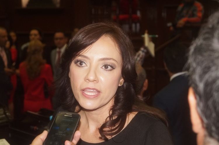 Adriana Hernández Íñiguez Pide diputada Adriana Hernndez reflexionar sobre estrategia de
