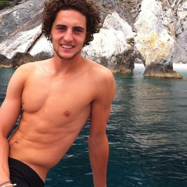 Adrien Rabiot Pin by Jessica Warner on Cute Guys Mostly Footballers Pinterest