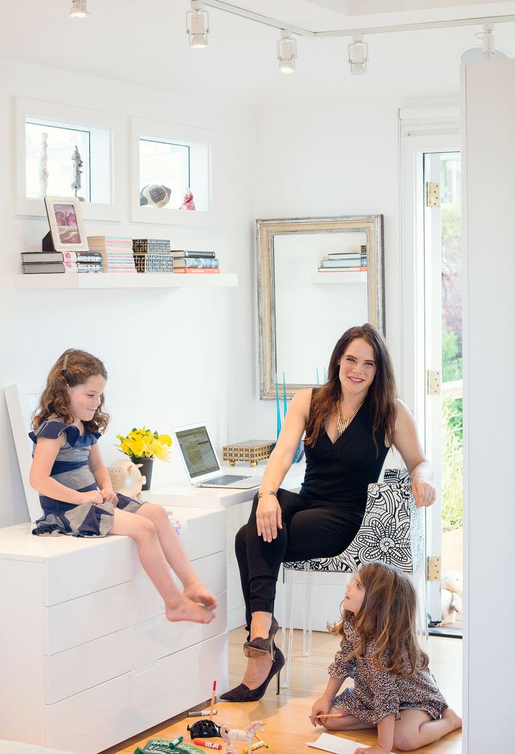 Adrienne Arieff Supermom Series 10 Questions for Adrienne Arieff Family Living