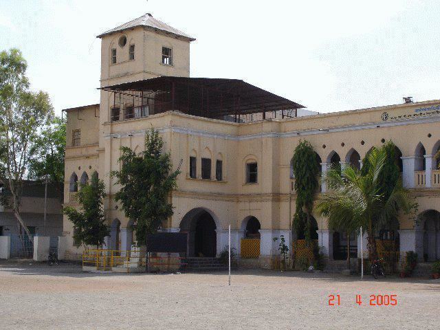 AES Bhausaheb Firodiya High School