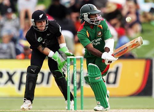 Aftab Ahmed (cricketer, born 1967) Aftab Ahmed A sad end to a promising cricketing career