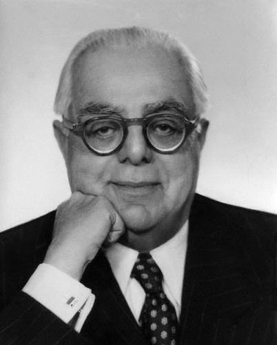 Aga Khan III httpssimergfileswordpresscom200910npgaga