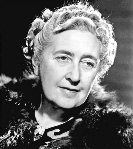 Agatha Christie - Wikipedia