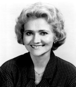 Agnes Nixon wwwemmytvlegendsorgfilesnixonagnesjpg