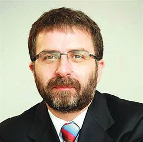Ahmet Hakan wwwyasamoykusucomimagespersonorjinalAhmetHa