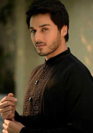Ahsan Khan (actor) Ahsan Khan Wedding Pictures amp Biography Life with Style