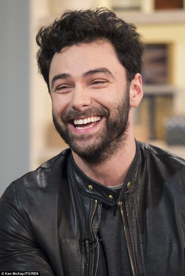 Aidan Turner Amanda Holden flirts with Poldarks Aidan Turner on This Morning