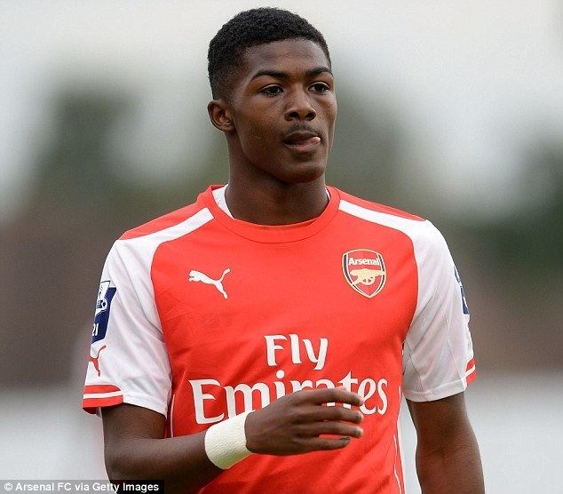 Ainsley Maitland-Niles Ainsley MaitlandNiles39 mother attacks TWO Arsenal staff