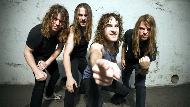 Airbourne (band) 1000 images about AIRBOURNE on Pinterest Studios Barking and Videos