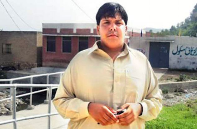 Aitzaz Hasan Pakistan schoolboy Aitzaz Hassan saved classmates from
