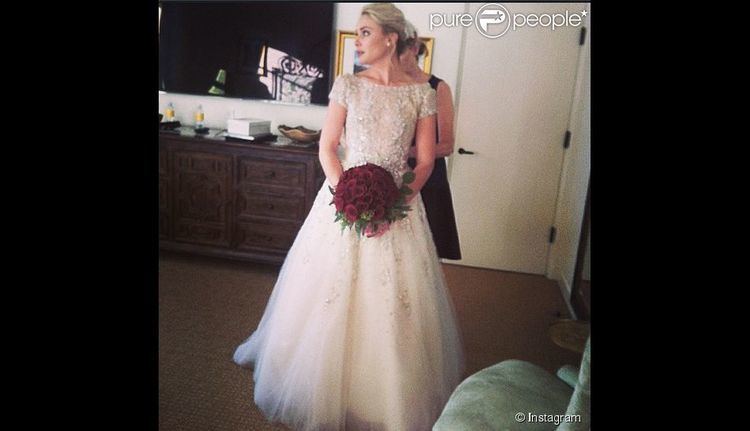 A.J. Trauth Leah Pipes The Originals Superb for her wedding with AJ Trauth