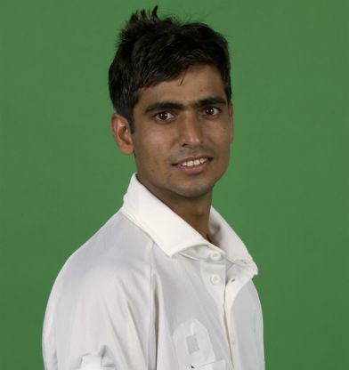 Ajay Ratra (Cricketer)