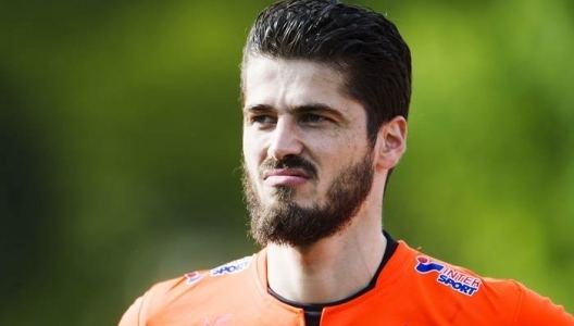 Ajsel Kujovic Fotbolltransferscom Varbergs BoIS stller in siktet p