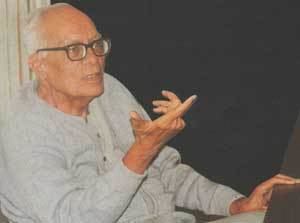 Akhtar Hameed Khan Dr Akhtar Hameed Khan An Inspirational Social Scientist On His 11