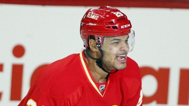 Akim Aliu Akim Aliu scores 1st NHL goals as Flames beat Ducks NHL