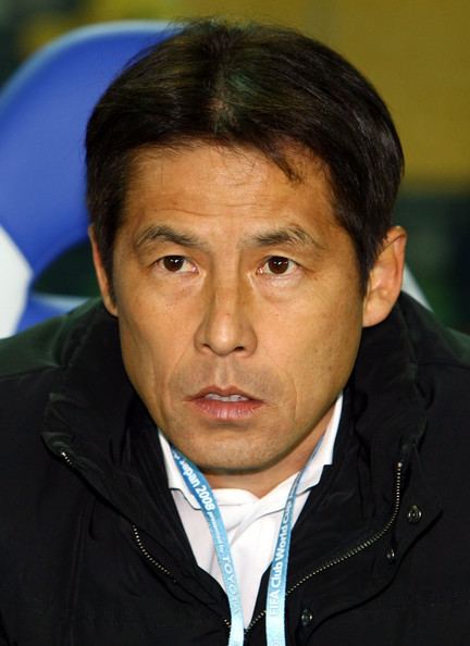 Akira Nishino (footballer) www3picturesgizimbiocomAkiraNishinoGambaOs