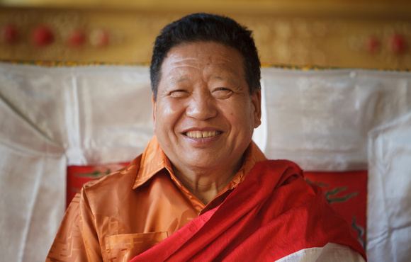 Akong Rinpoche China to execute two for murder of Britainbased Tibetan Buddhist