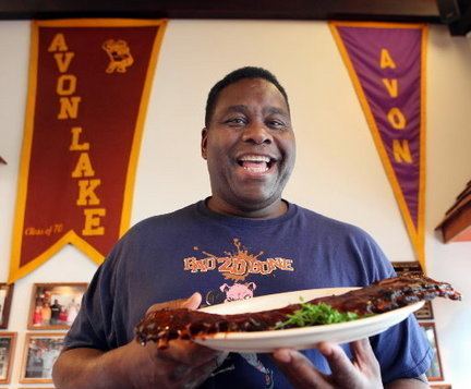 Al Baker Al Bubba Baker former Cleveland Brown makes barbecue at Avon