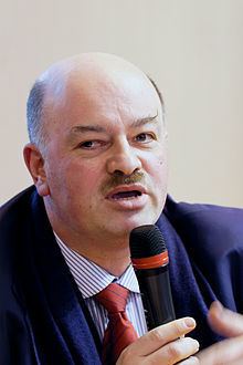 Alain Bauer httpsuploadwikimediaorgwikipediacommonsthu