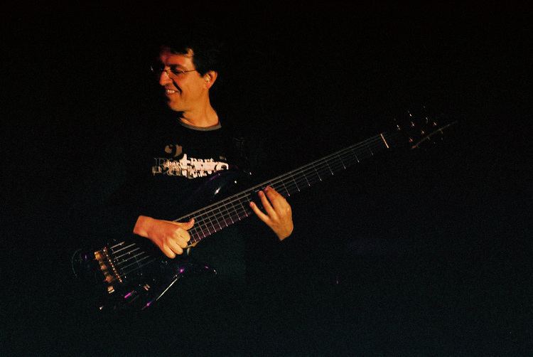 Alain Caron (bassist) Alain Caron bassist Wikipedia