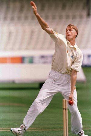Alan Mullally Promising leftarm fast bowler with fluid action