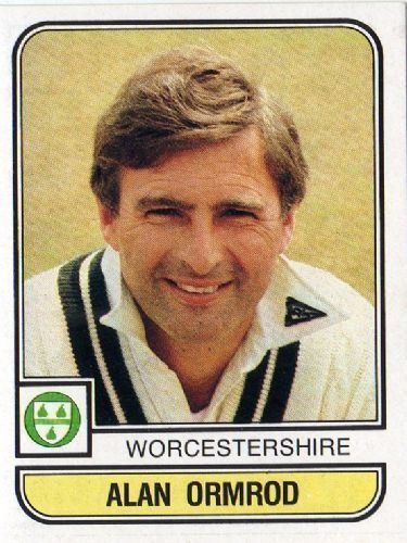 Alan Ormrod WORCESTERSHIRE Alan Ormrod 226 PANINI World of Cricket 83 1983