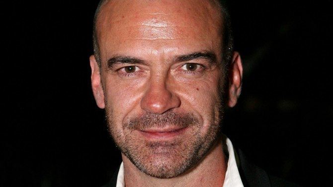 Alan van Sprang Shadowhunters39 Alan Van Sprang to Play Valentine Variety