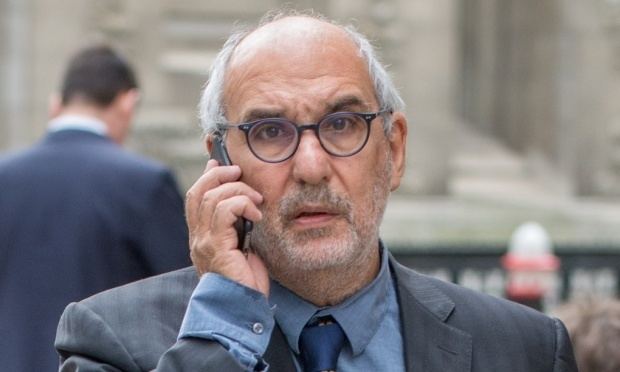 Alan Yentob I am not remotely considering my position at the BBC
