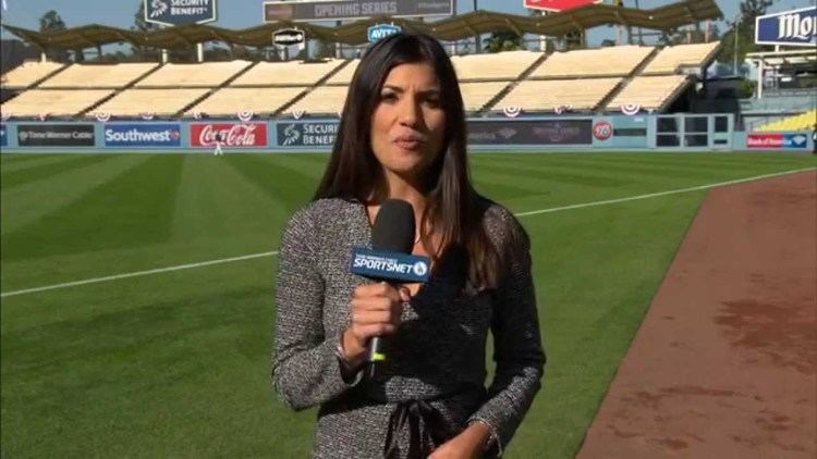 Alanna Rizzo Alanna Rizzo39s DodgersDiamondbacks series preview YouTube