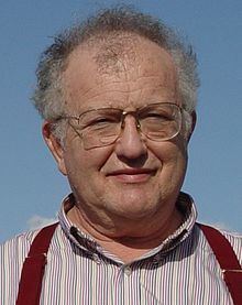 Albert Bregman httpsuploadwikimediaorgwikipediacommonsthu