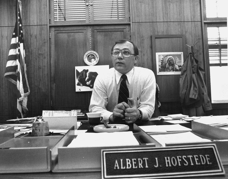 Albert Hofstede Albert Hofstede former mayor of Minneapolis dies at 75