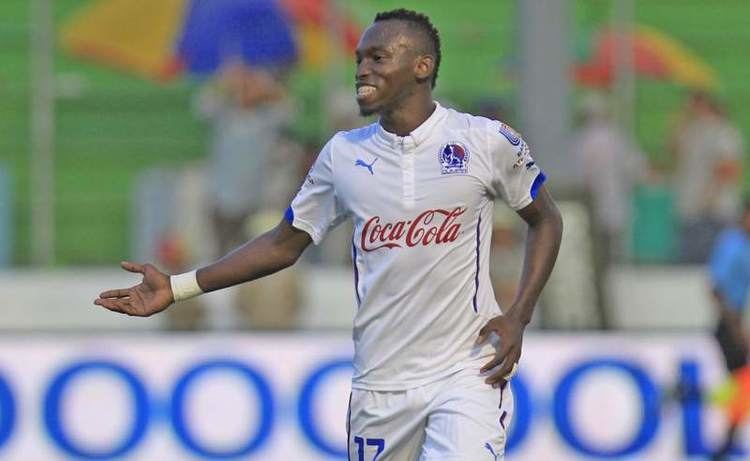 Alberth Elis Everton on the trail of powerful strike ace Everton